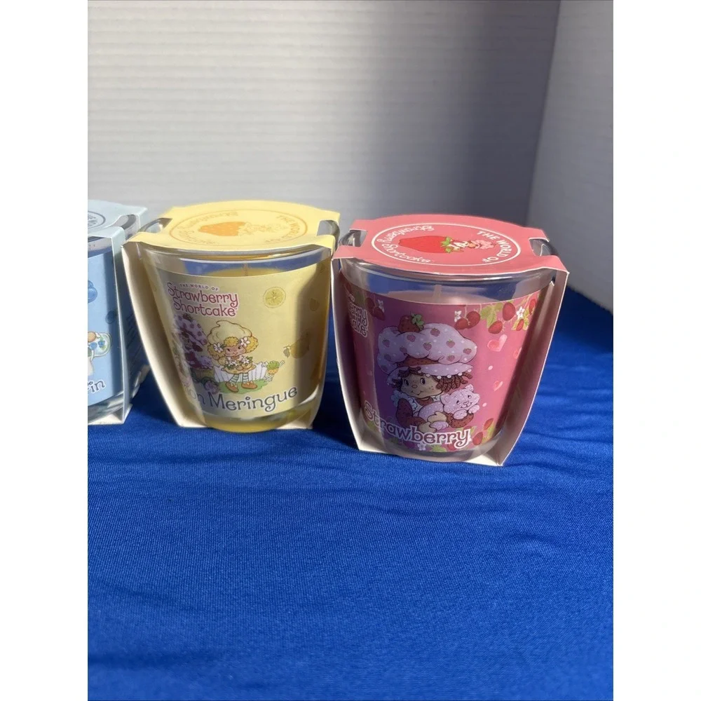 The World of Strawberry Shortcake scented candles Set Of 4,3oz Fun Colors New
